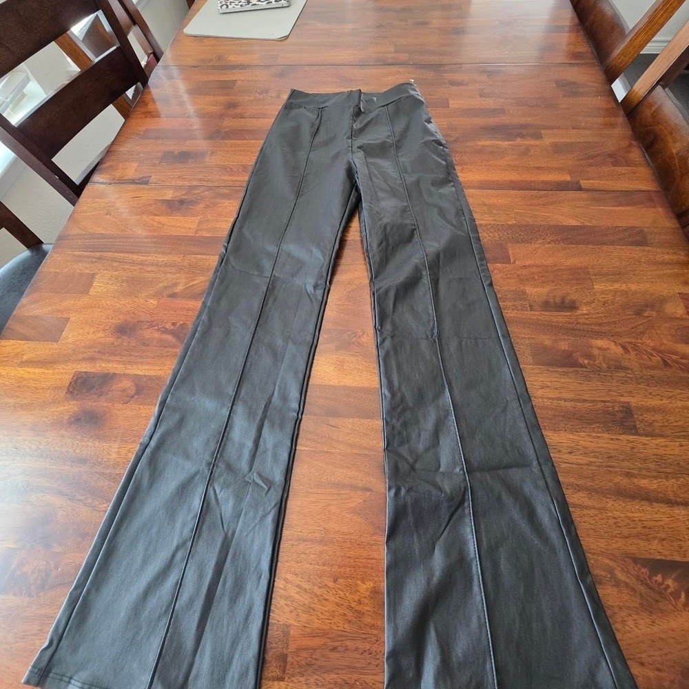 Forever 21 faux leather pants flared new with‎ tag size medium